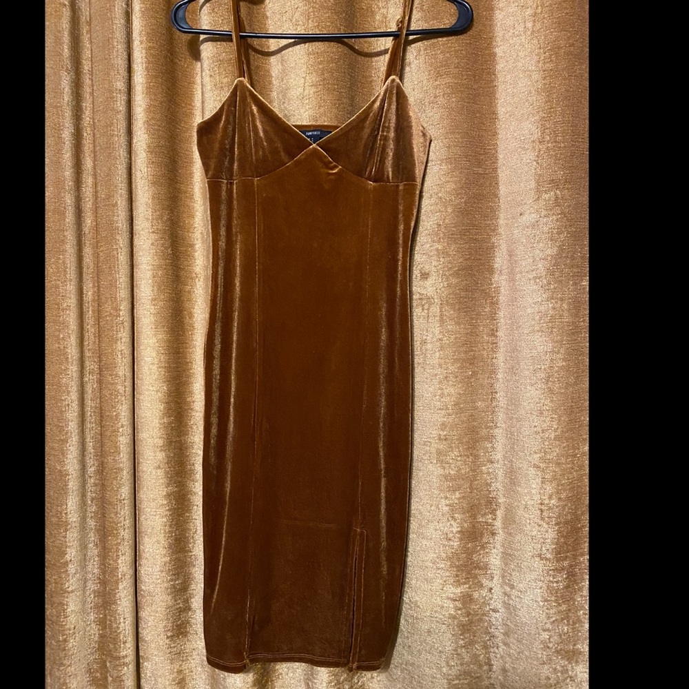 Velvet strappy burnt orange fitted stretch dress🍊